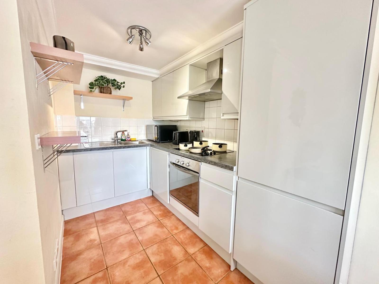 Central Beautiful Two Bedroom Appartamento